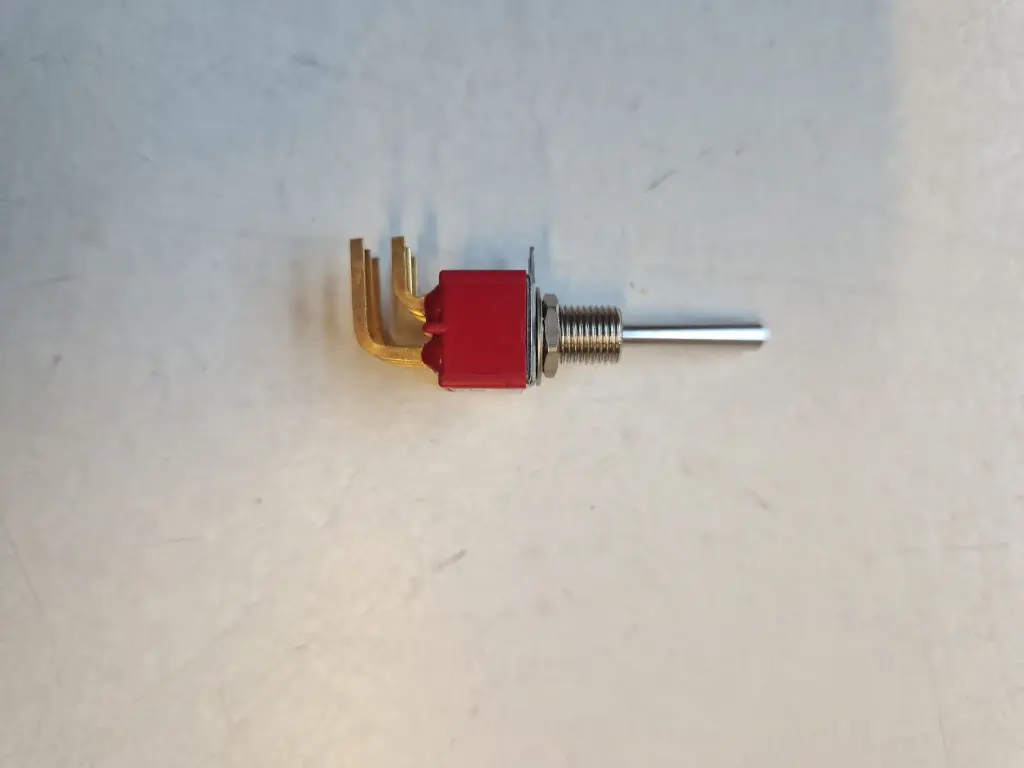 RODEC SWITCH2X2-90-04.webp