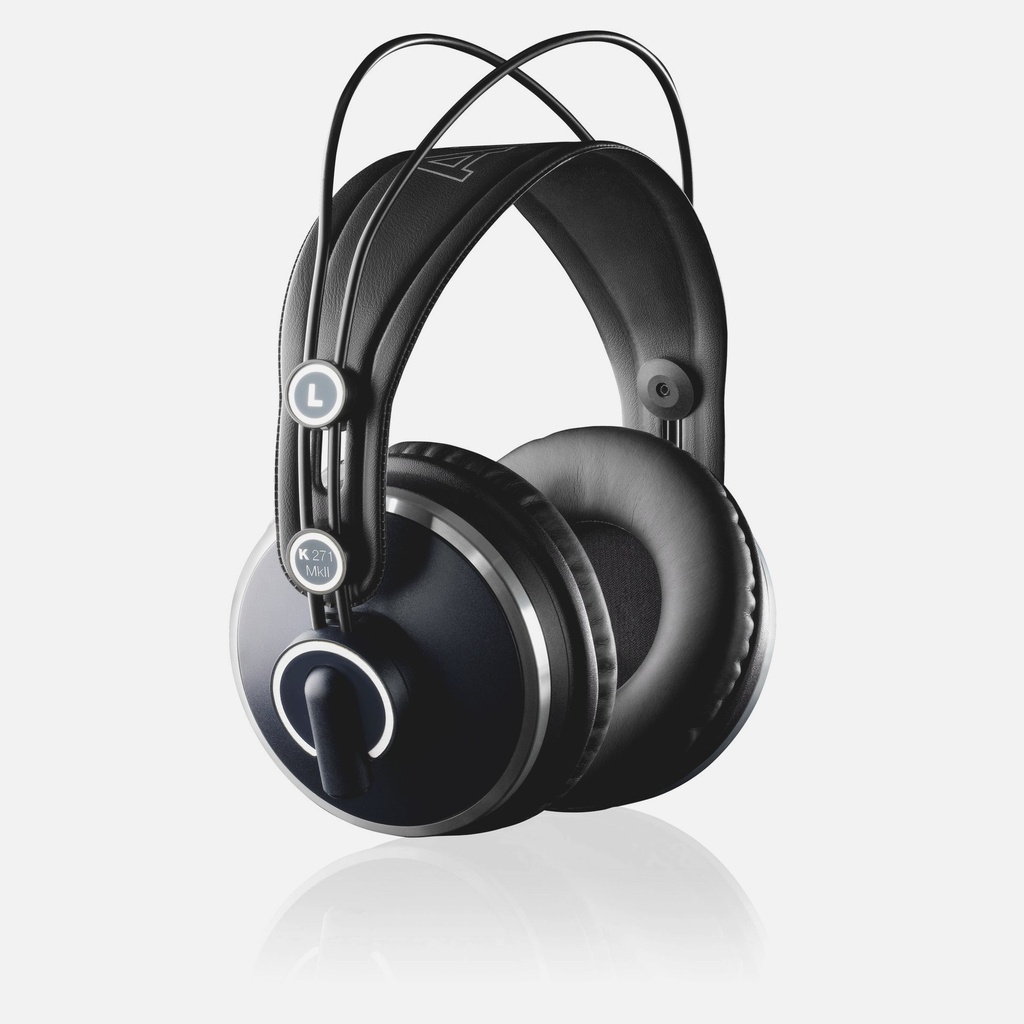AKG K271