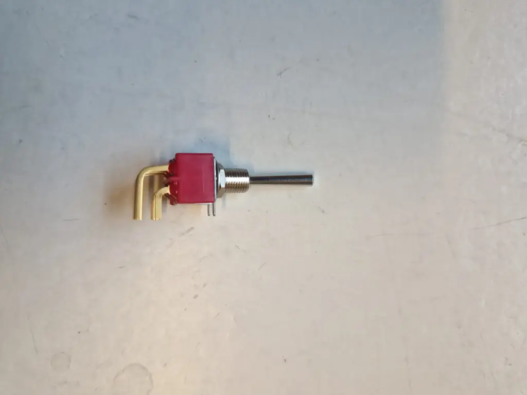 RODEC SWITCH2X2-90